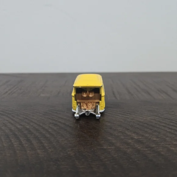 Hot Wheels Volkswagen Kool Kombi with "Surf Co." decals and blue flames. - Picture 5 of 6